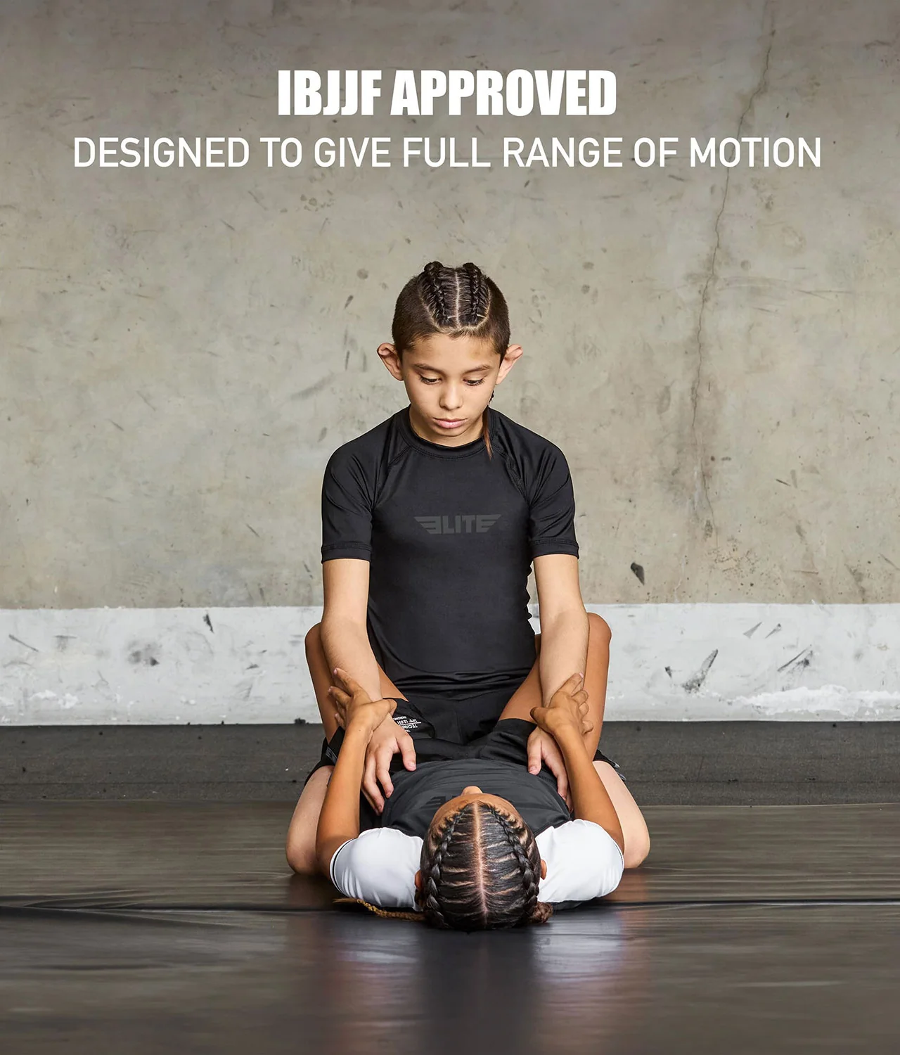 Standard Black Short Sleeve No-Gi Kids BJJ Rash Guard - Image 6